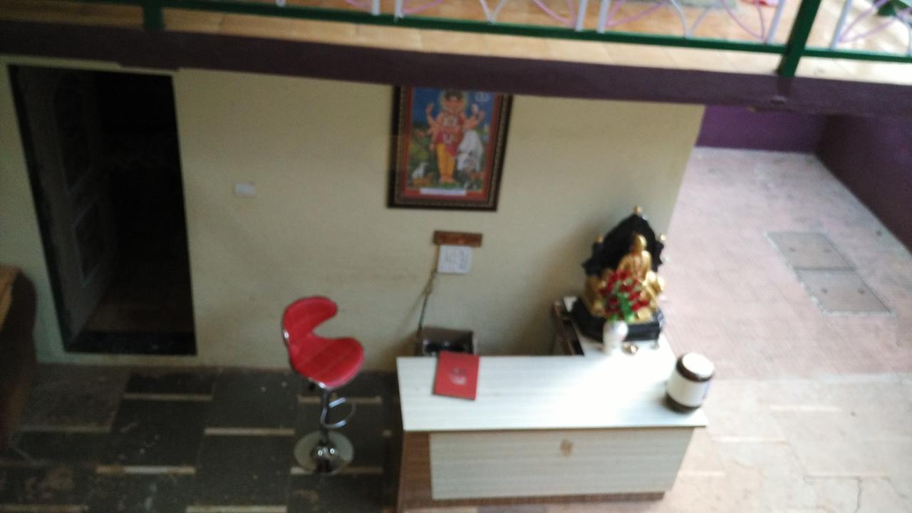 Hotel Madhumalti Matheran Ngoại thất bức ảnh
