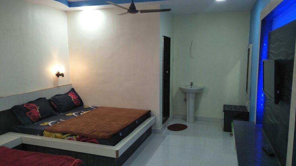 Hotel Madhumalti Matheran Ngoại thất bức ảnh